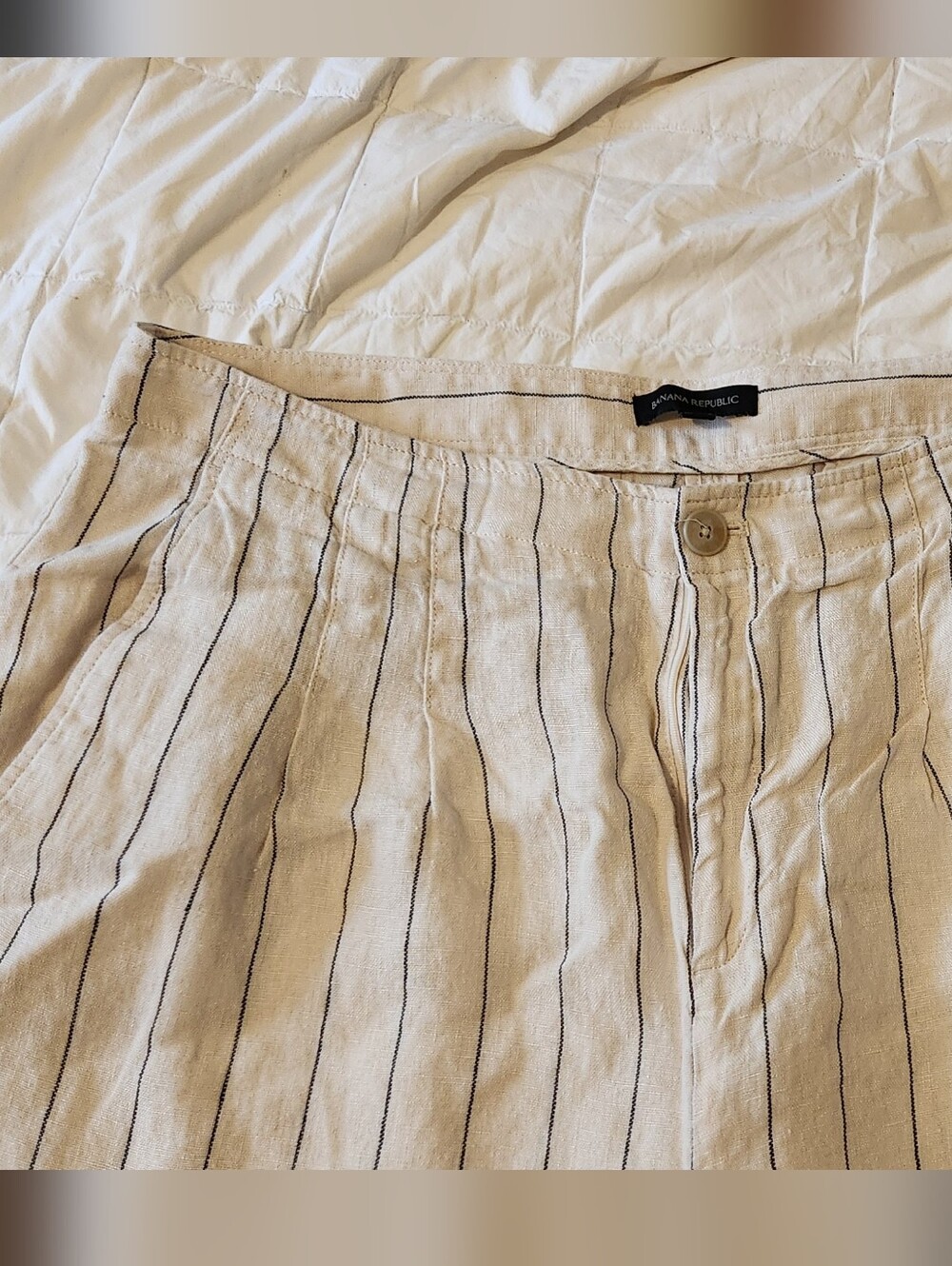 Banana Republic High-Rise Beige Linen-Blend Wide Leg Pants with Navy Pinstripes